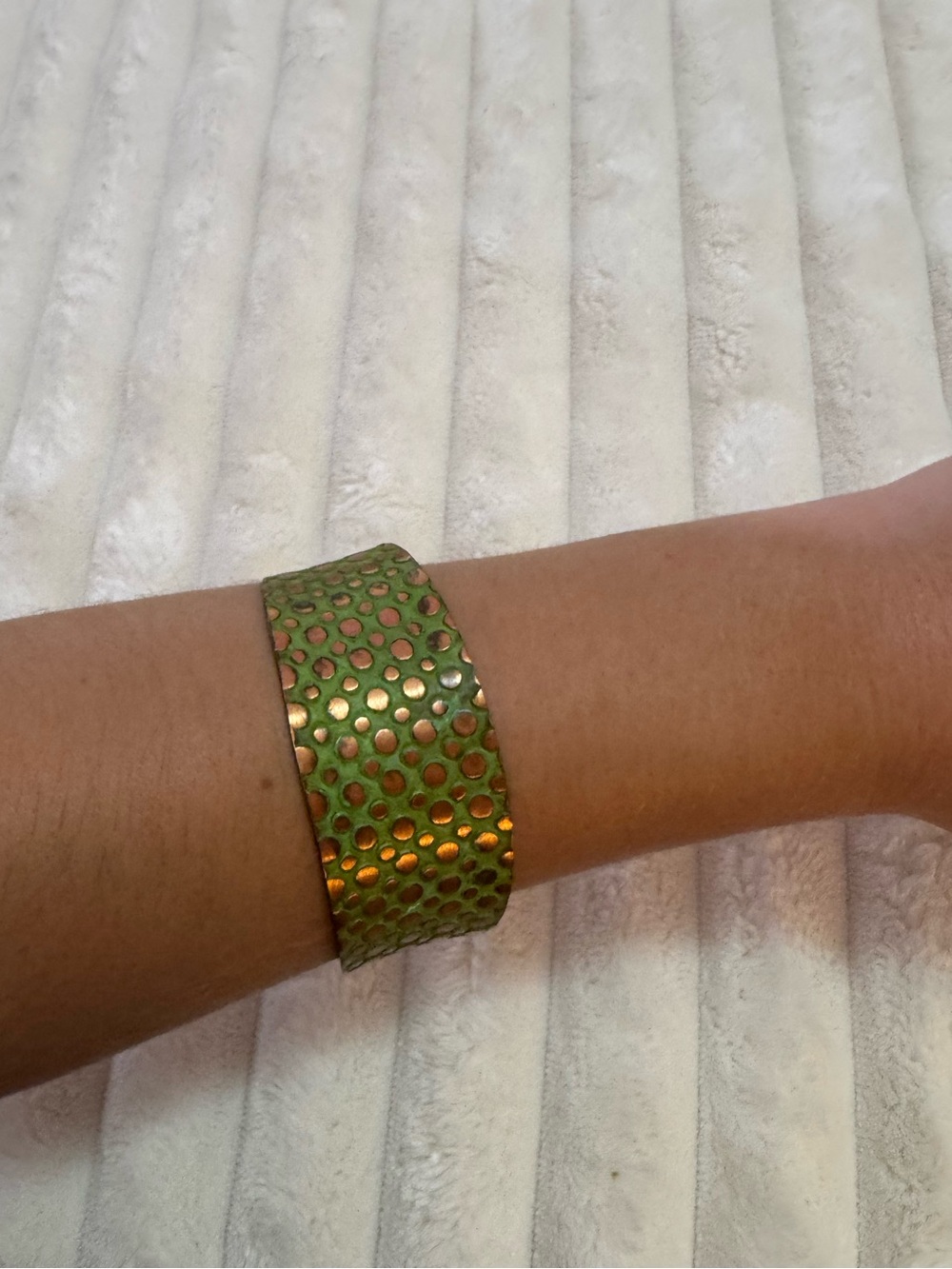 Mermaid Vibes Green and Gold Textured Cuff Bracelet - Women's Jewelry
